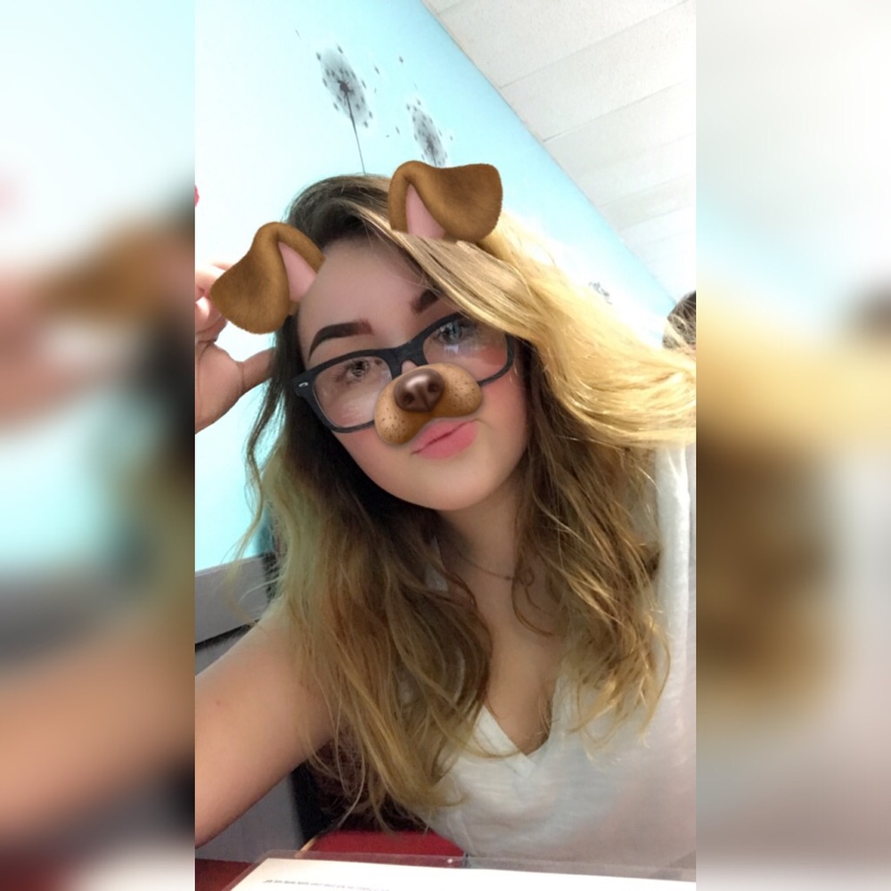 Meet your Posher, Jade